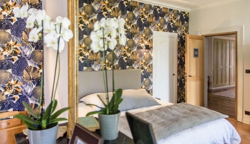 Deluxe Double Room (Charlotte Perriand)