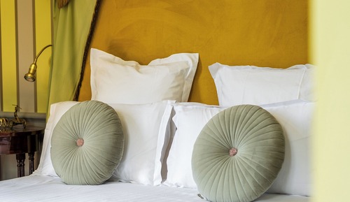 Deluxe Double Room, 1 Queen Bed, Balcony, Pool View (Emilio)