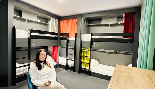 private dormitory for 6 persons with private bathroom