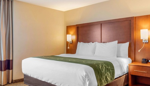 Suite, 1 King Bed, Non Smoking