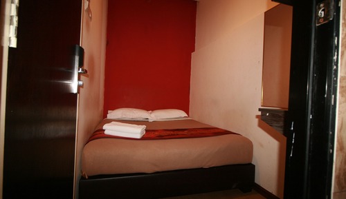 Standard Room (No Window)