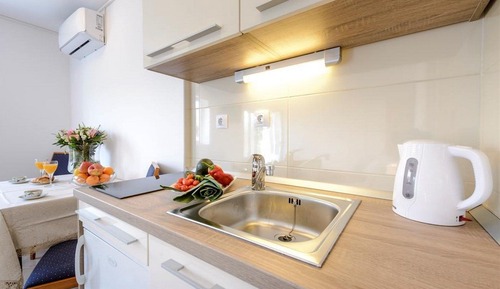 Studio (Guest House Rooms Rose - Studio with )