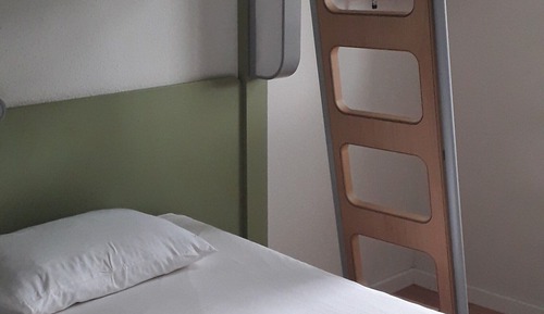 Triple Room, Multiple Beds