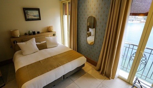 Deluxe Room SPA access included