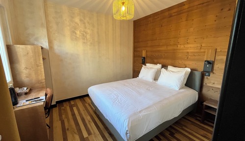 Annexe Chambre Double, vue sur le jardin