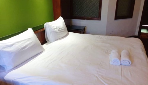 Deluxe Chalet, Partial Sea View