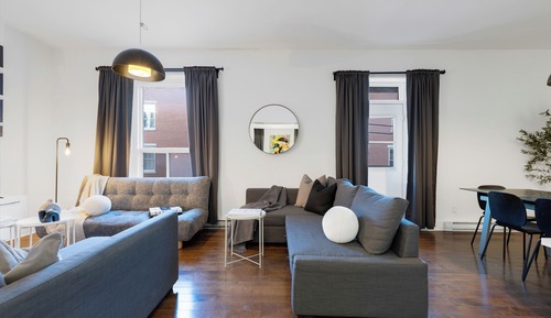 Premium Apartment, 4 Bedrooms, Pets Allowed, City View (The CH3 - Suite 3)