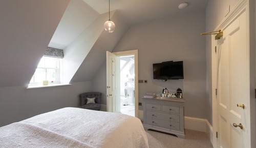 Double Room (Bedroom 7)