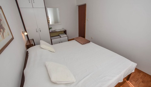 Apartment (A1)