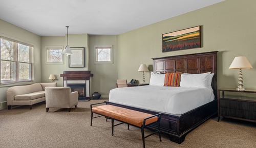 Inn King Suite