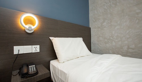 Family Room, No Windows