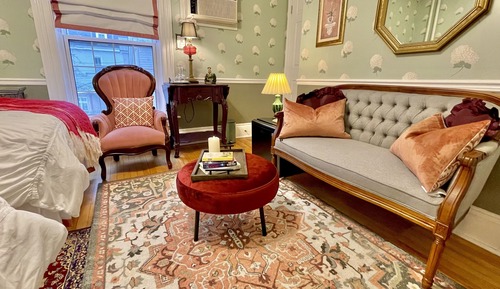 Luxury Room (Lucy Maud Montgomery)