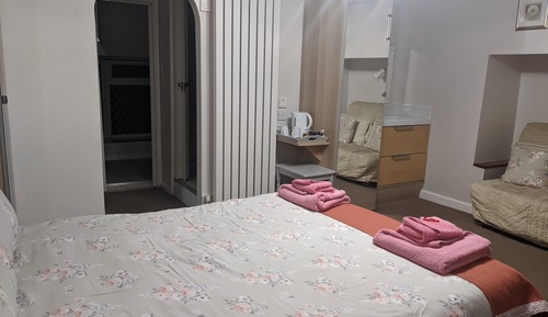 Double Room, Ensuite