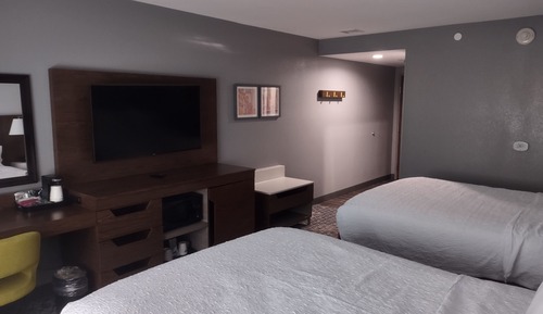Room, 2 Queen Beds, Refrigerator & Microwave