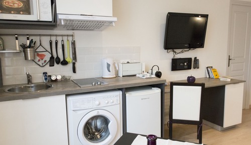 Studio, Garden View (Studio 22)