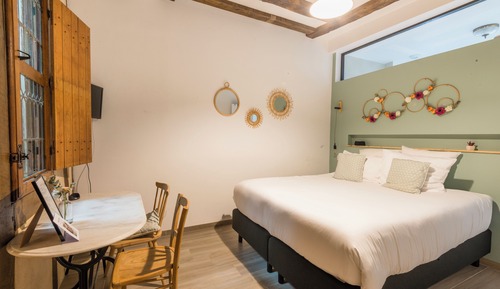 Classic Room, 1 Queen Bed