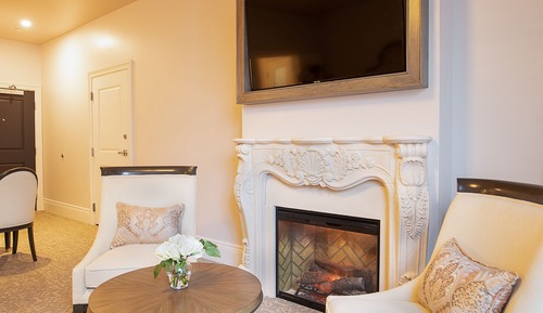 Standard Room, 1 King Bed (Signature Room- One King Bed)