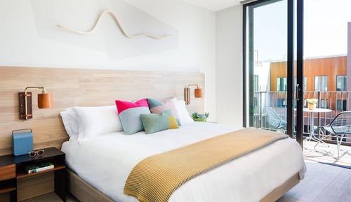 Paseo King Room