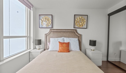 Executive Apartment, 1 Queen Bed, Balcony, City View