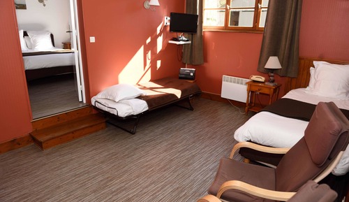 Classic Quadruple Room