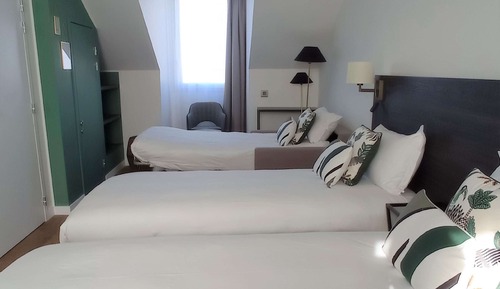 Studio, Multiple Beds