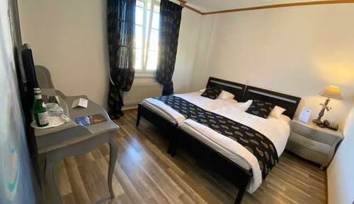 Double or Twin Room, Partial Lake View