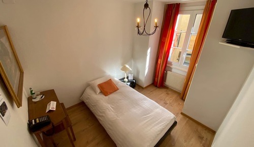 Single Room
