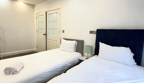Comfort Double or Twin Room (Room 1)