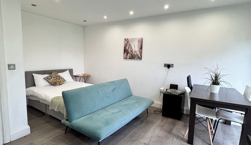 Basic Double Room (Room 2)