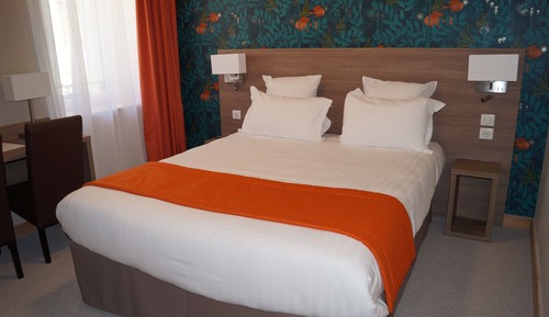 Double Room (vue Eglise)