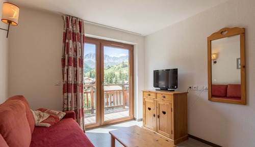 Apartment (4 People)