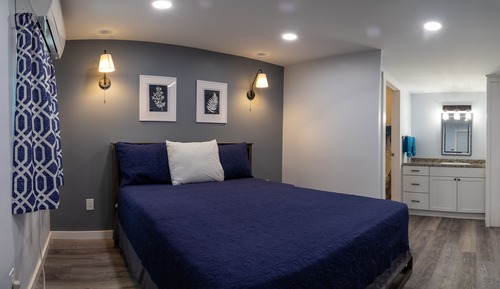 Standard Room, 1 Queen Bed