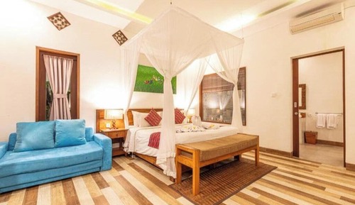 Family Studio Suite, Multiple Beds, Garden View