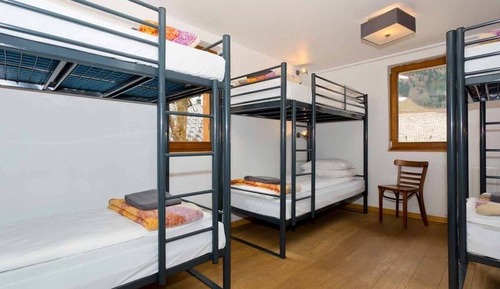 Bed in 6-Bed Mixed Dormitory Room