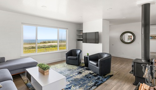 Premier House, 2 Bedrooms, Patio, Ocean View (Pet Friendly)