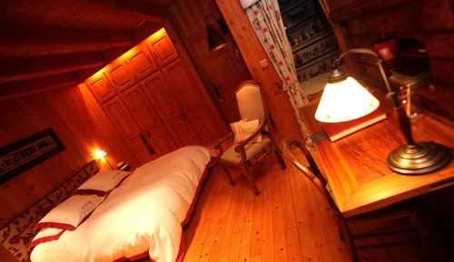 Double Room ( La chambre Alpage)