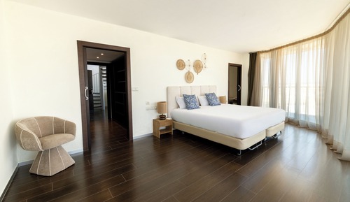 Suite, Terrace (Master Jacuzzi)