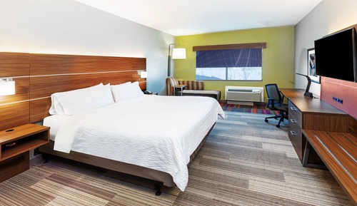 Standard Room, 1 King Bed, Accessible (Communications, Transfer Shower)
