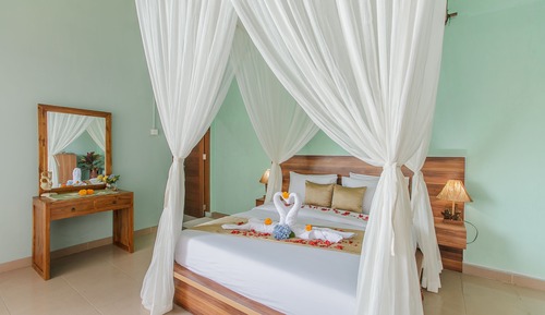 1 Bedroom Villa with Rice & Pool View