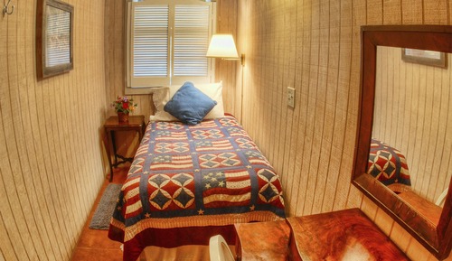 Family Cottage, Multiple Beds, Non Smoking (Deer Haven)