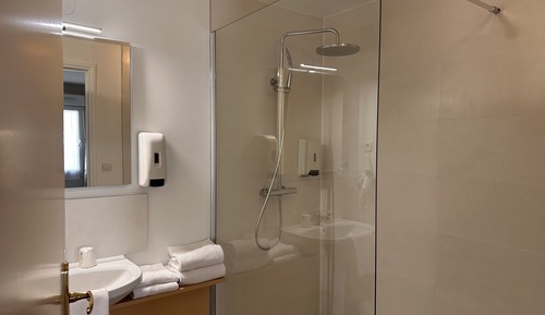 Classic Double or Twin Room, Private Bathroom, Garden View