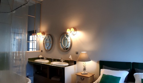 Deluxe Double Room (Providence)