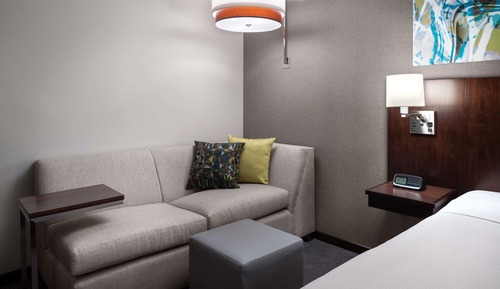 Room, 2 Queen Beds, Accessible, Bathtub