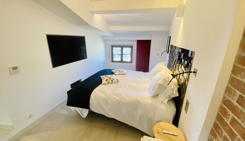 Deluxe Suite, Ensuite, Mountain View