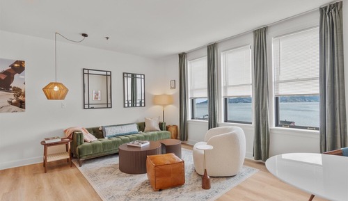 Comfort Apartment, 1 Queen Bed, River View, Annex Building