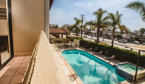 Standard Room, 1 Queen Bed