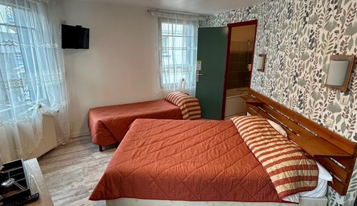 Triple Room, Multiple Beds, Non Smoking