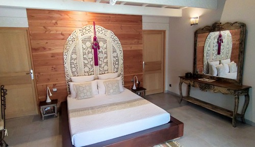 Double Room 1, Pool View