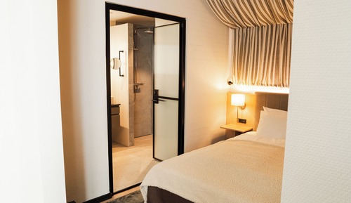 Suite, 1 King Bed