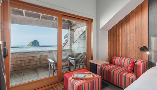 Room, 2 Queen Beds (5 | Top Floor)